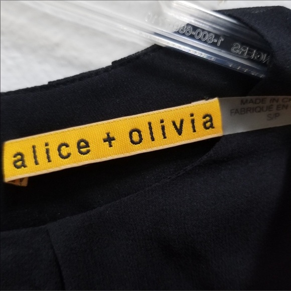 100%Silk Alice + Olivia Shirred Lace Sleeve Dress - Picture 16 of 16